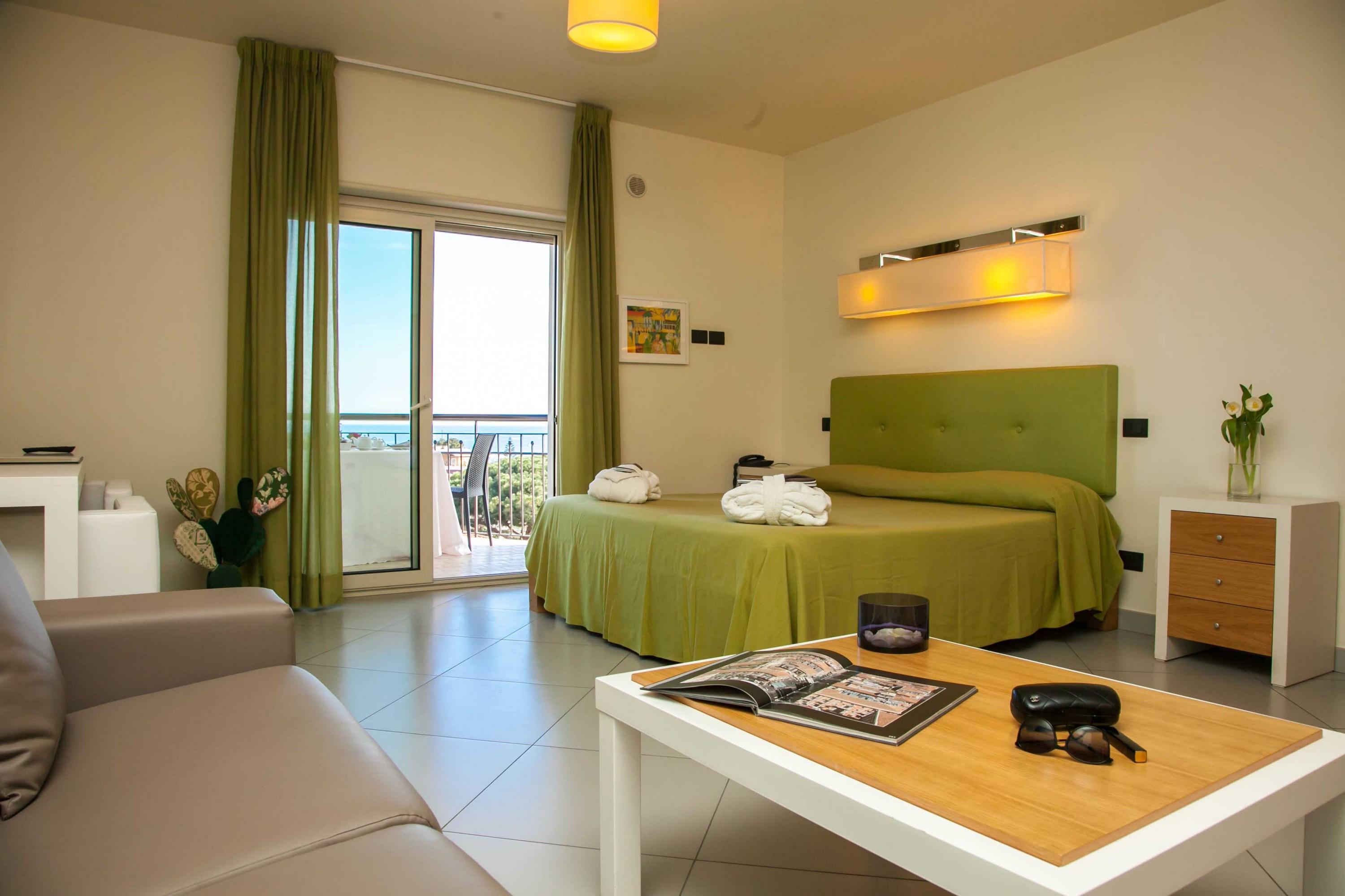 4 Spa Resort Hotel Cannizzaro Esterno foto