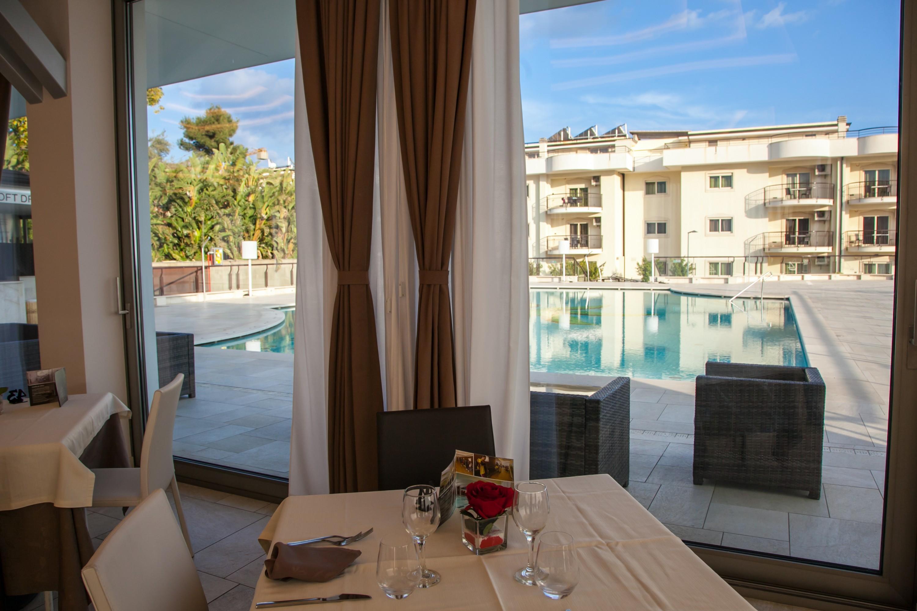4 Spa Resort Hotel Cannizzaro Esterno foto