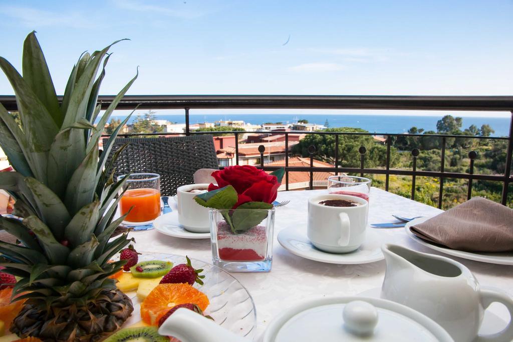 4 Spa Resort Hotel Cannizzaro Esterno foto