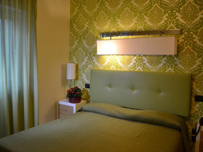 4 Spa Resort Hotel Cannizzaro Esterno foto